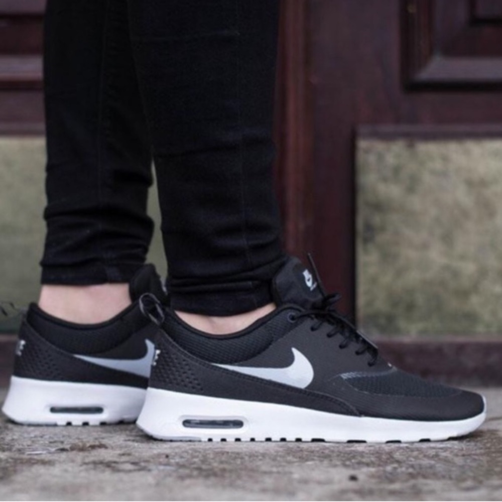 Nike Air Theta